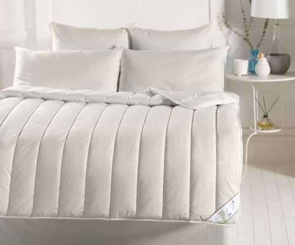 Comfortable organic wool duvet- bringing you a natural healthy sleep