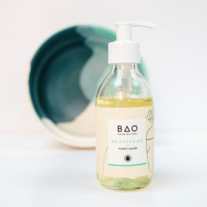 Brightening organic hand wash with Sweet Orange and Geranium