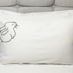 Snoozy dog white sateen organic pillowcase
