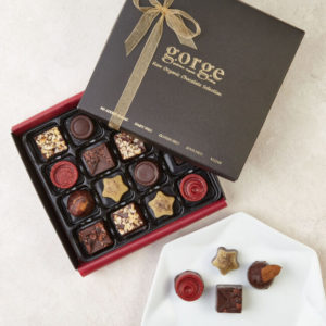 Raw organic chocolates - selection box of 16