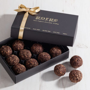 12 raw organic truffles - rum chocolate