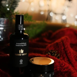 Eco friendly Christmas gift set - nourishing organic skincare